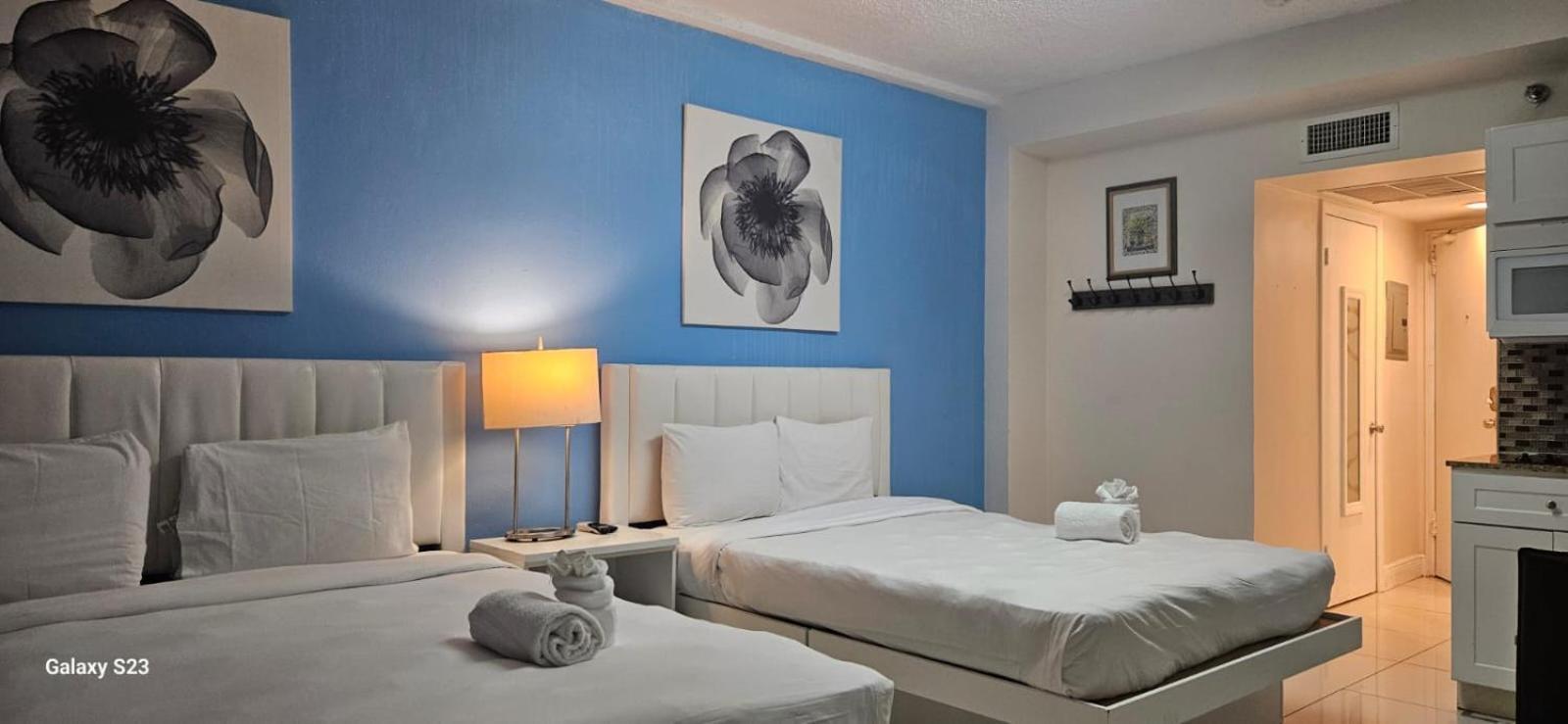 Miami Beachfront With Pool Wifi & Cheap Parking Apartment Exterior photo